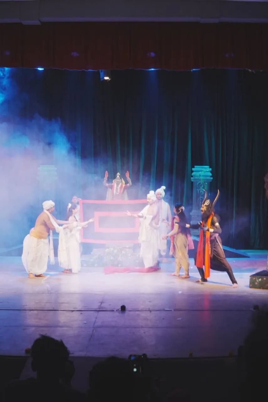Theater - image_28